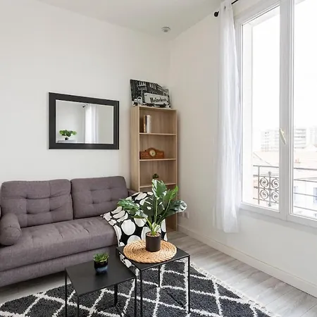 Urban Elitegennvilliers Apartment